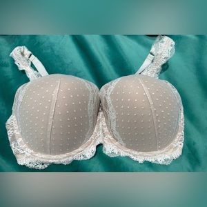 Victorias Secret Bra 40DD